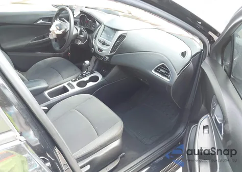 2018 Chevrolet Cruze Ls Auto z USA, uszkodzony, nr VIN 1G1BC5SM0J7119083